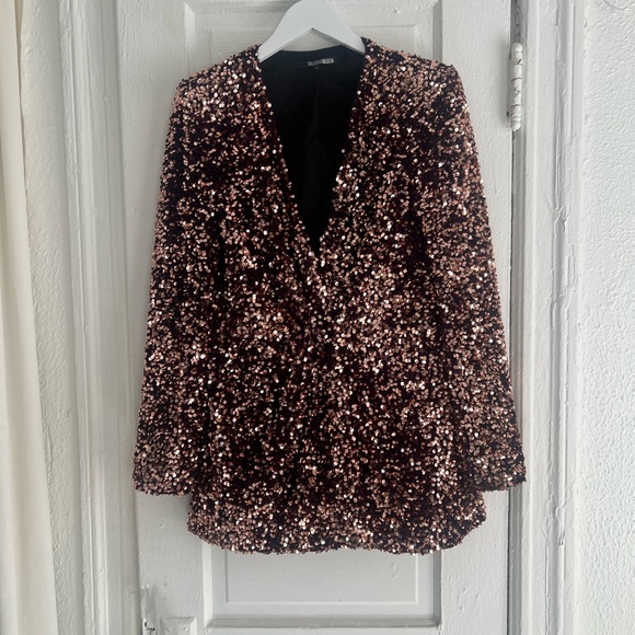 BADGLEY MISCHKA Sequin Blazer and Pant Set 8/10 - Picture 10 of 16